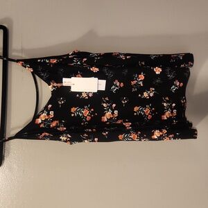 Skies are Blue Black Floral Cami, size LG